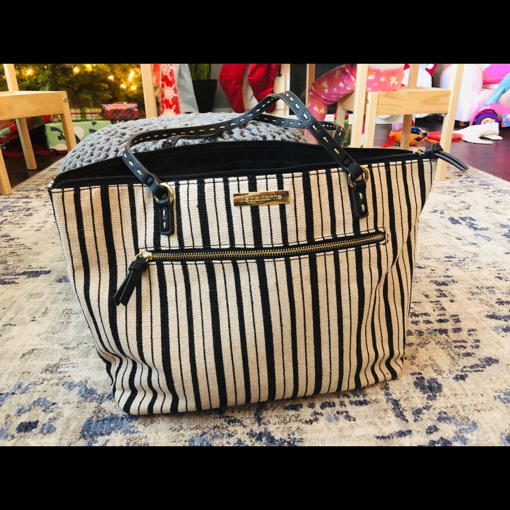 Liz Claiborne Purse